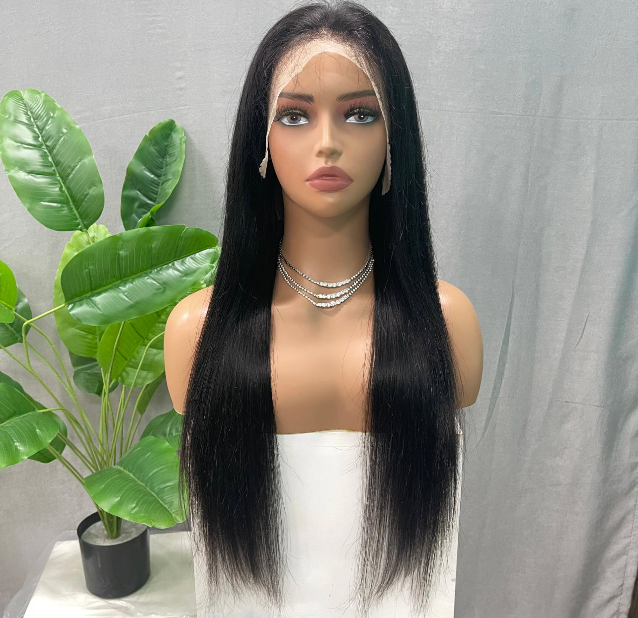 LACE FRONT SYN WIG